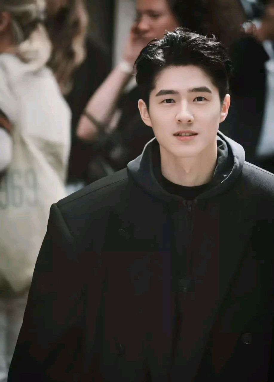 从万人追捧到鸦雀无声,这个夏天,掉咖的不只有杨洋,还有刘昊然… 67