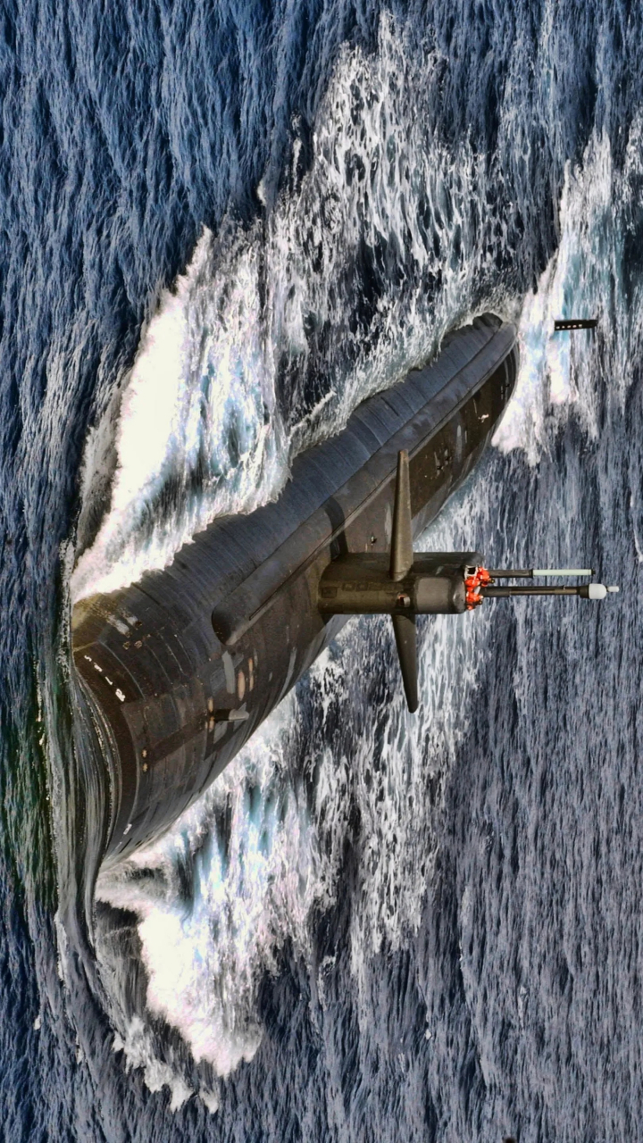 美国海军的三头大黑鱼～压迫感都是比较强的～ 图源水印侵删