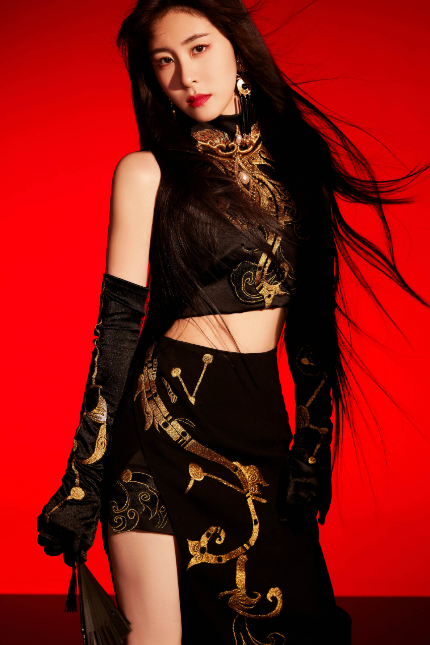 张碧晨演唱会# 翩若惊鸿,宛若游龙,张碧晨演唱会返图,漂亮姐姐的装珑