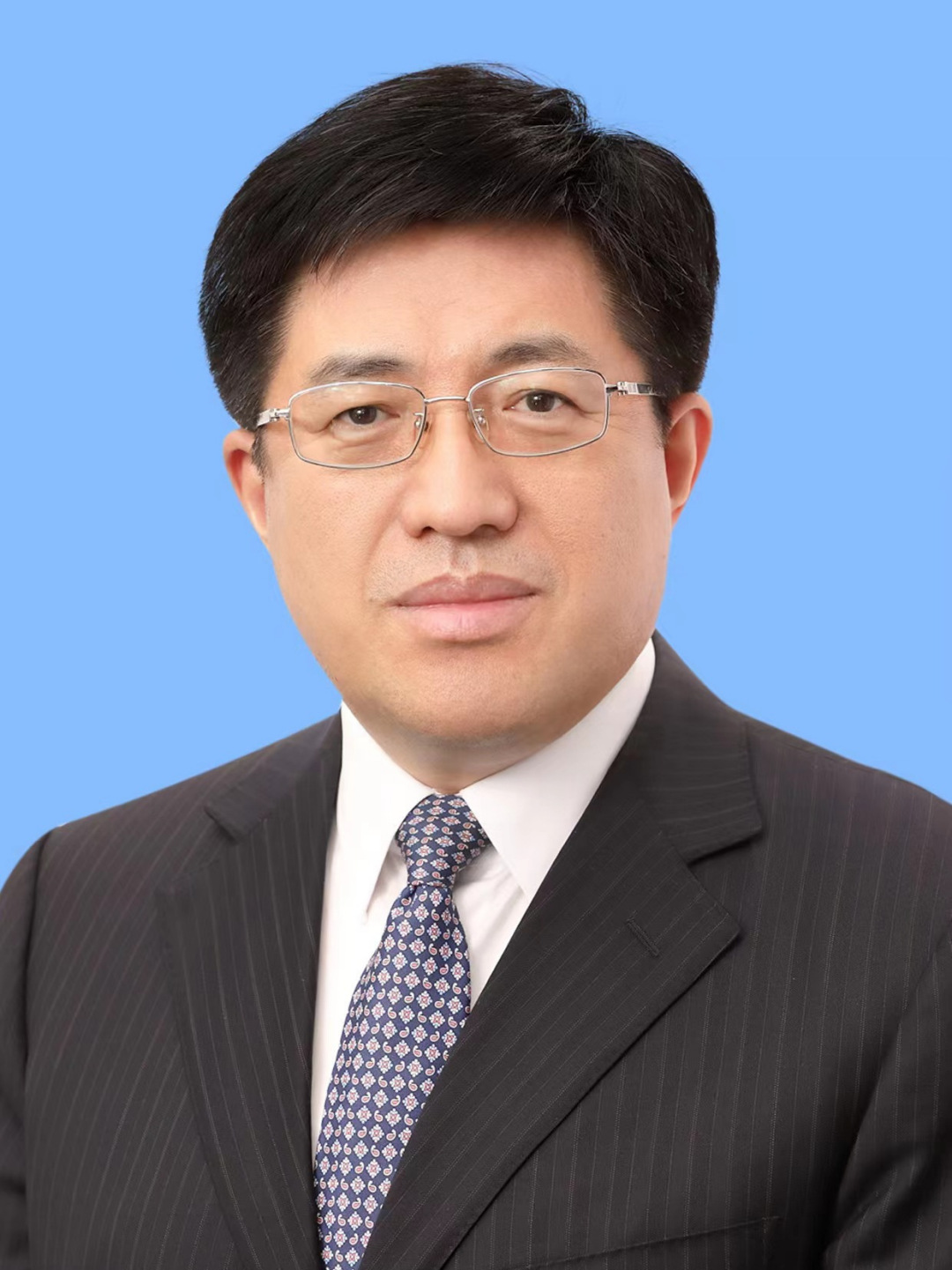 最年轻正部级干部已刷新!"70后",回族