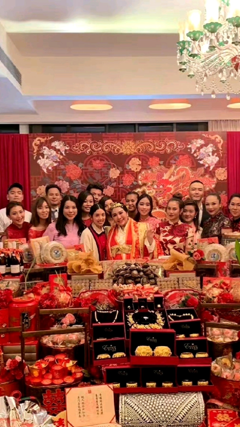 赌王之女何超盈嫁妆