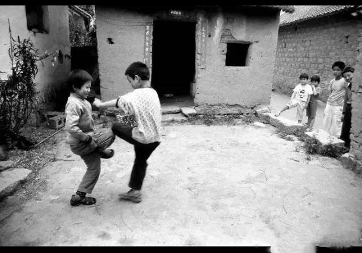 60,70后的童年记忆,现在的孩子已不玩这 些游戏了!