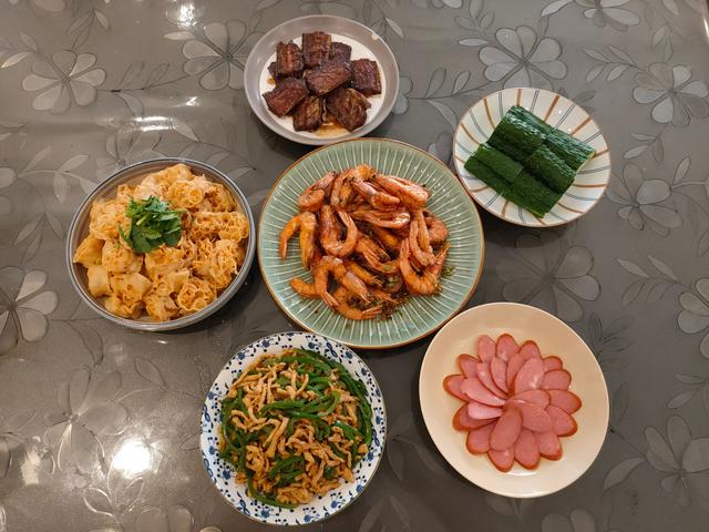 母亲节,给婆婆做6道家常菜,成本不到100元,婆婆吃高兴了