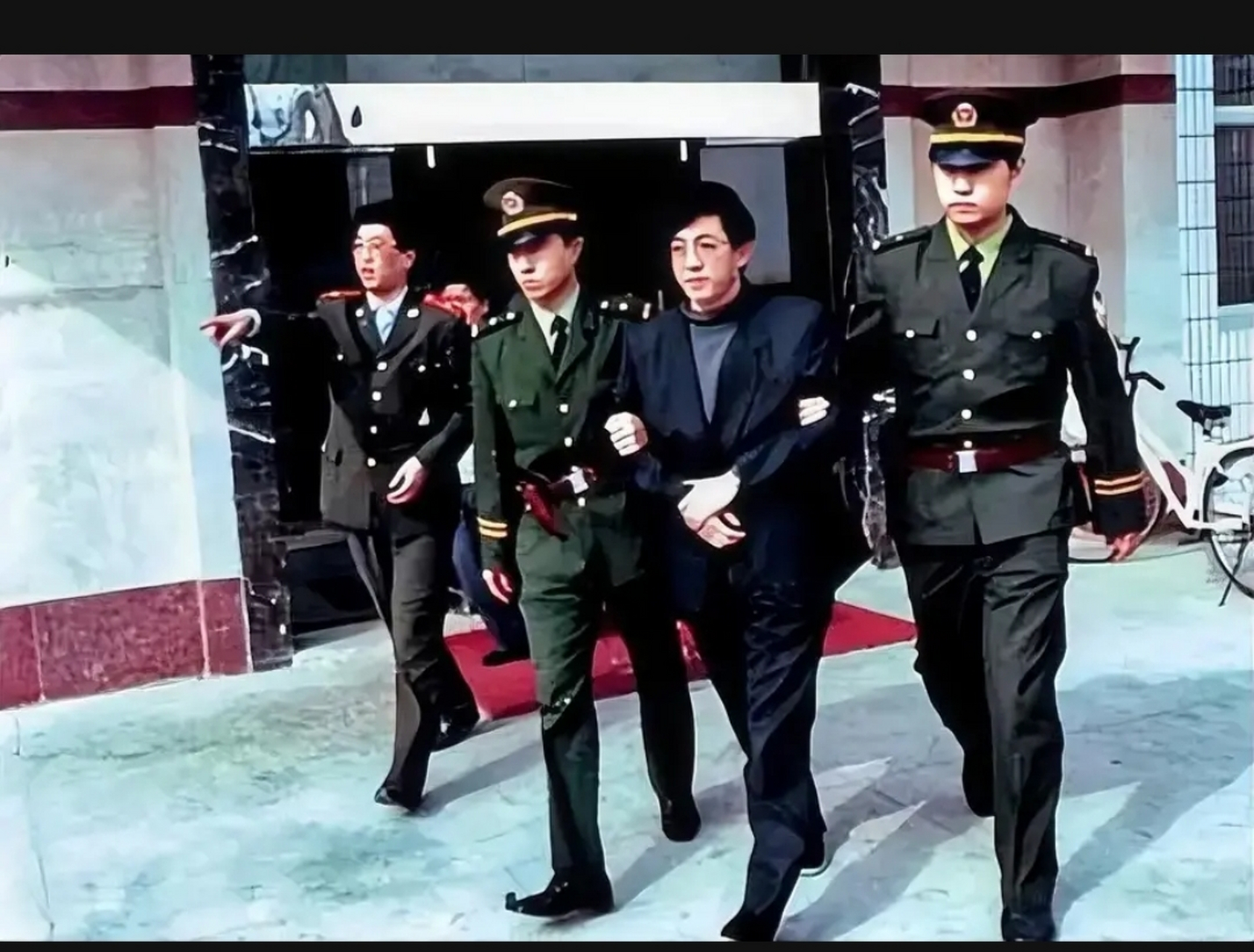 李真为何被判死刑
