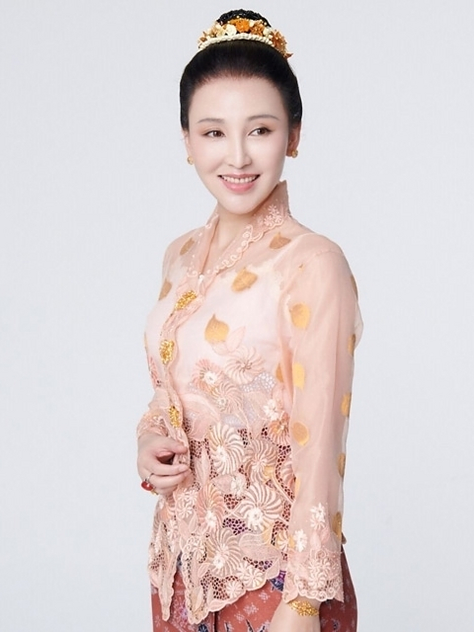 岳丽娜《娘道》情节特别引人入胜,跌宕起伏,意想