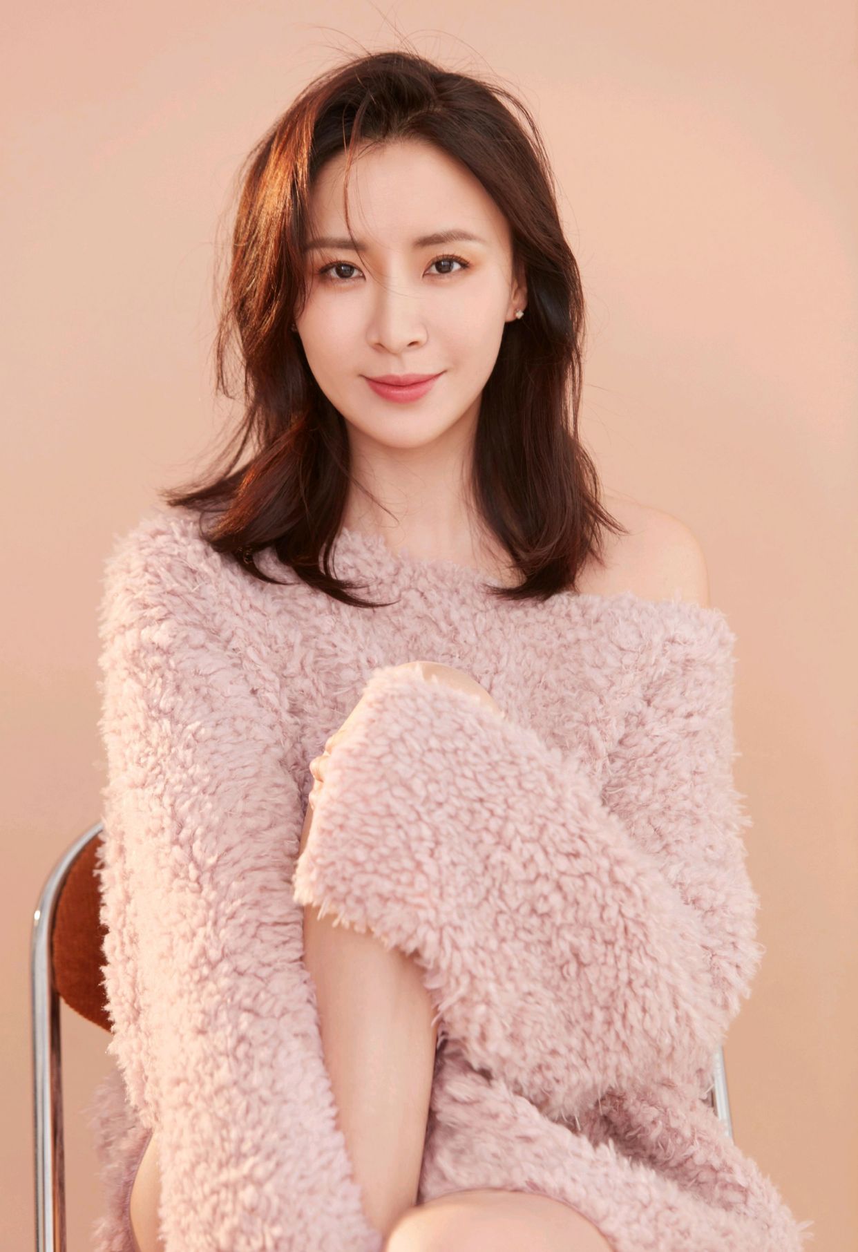 明星写真美图|李悦溪