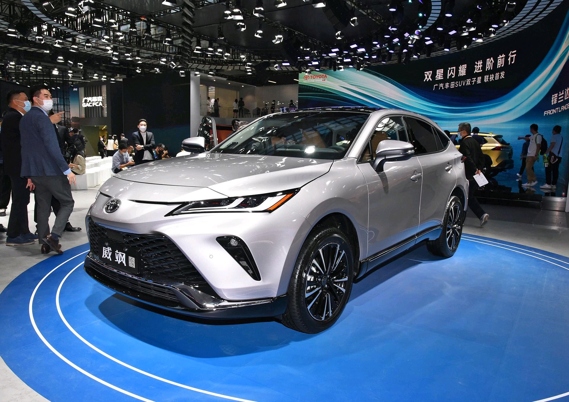 广汽丰田威飒售21.68万起,定位中型suv,这车值得买吗?