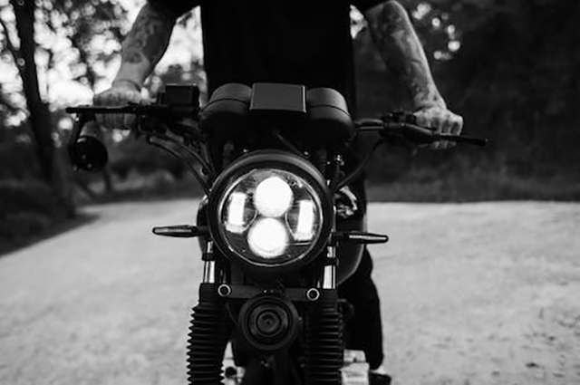 摩托车头盔国际品牌（如何选择适合自己的国际品牌摩托车头盔？）