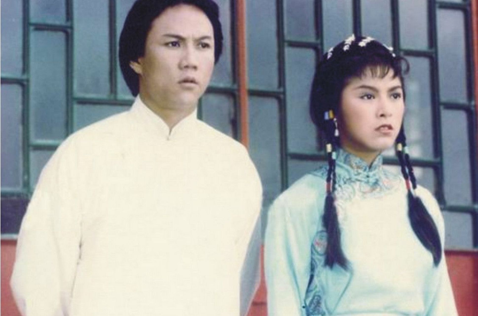 《万里长城永不倒》是80年代初黄元申主演电视剧《大侠霍元甲》的主题