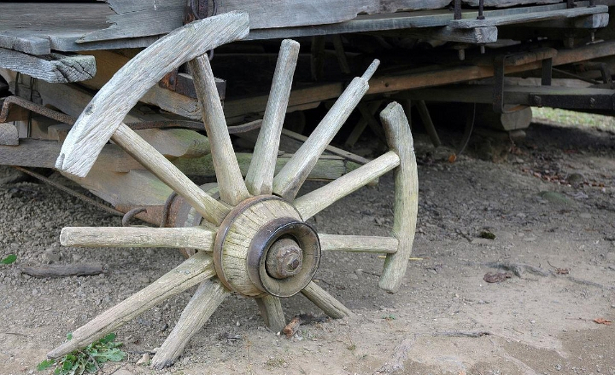 "舆说辐,夫妻反目",辅车相依,唇亡齿寒  读《易》笔记之小畜九三爻