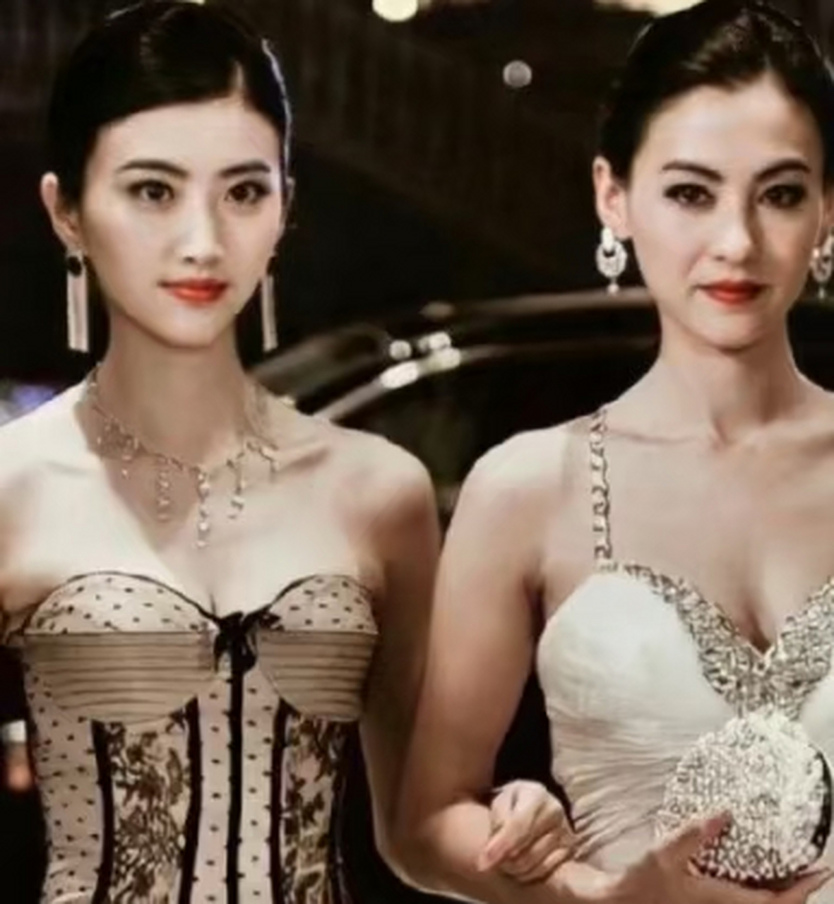 景甜和张柏芝的同框合照,你觉得谁的妆容更胜一筹?