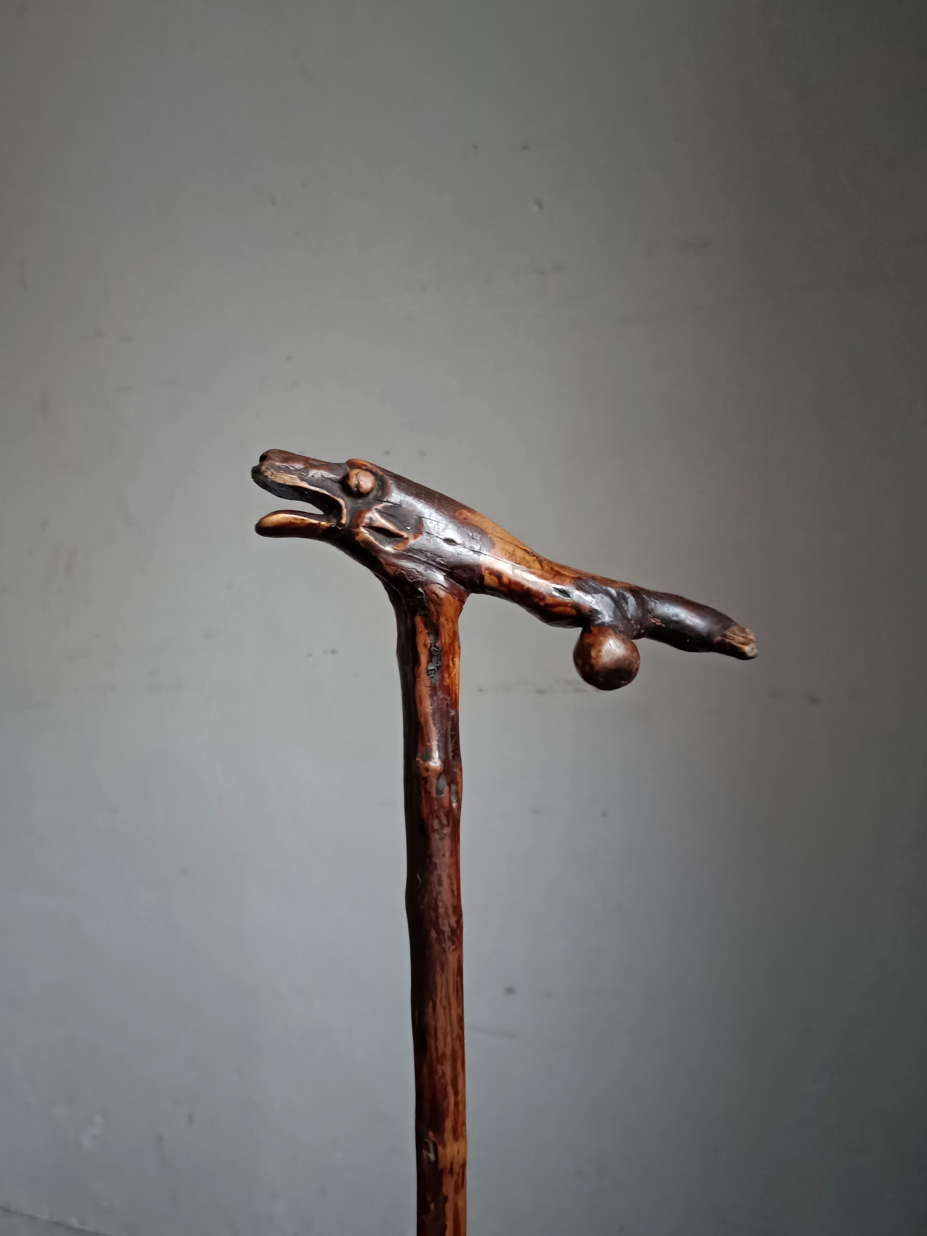 好包浆的拐杖,降龙木龙头拐棍儿,龙头拐杖,老拐棍,木手杖