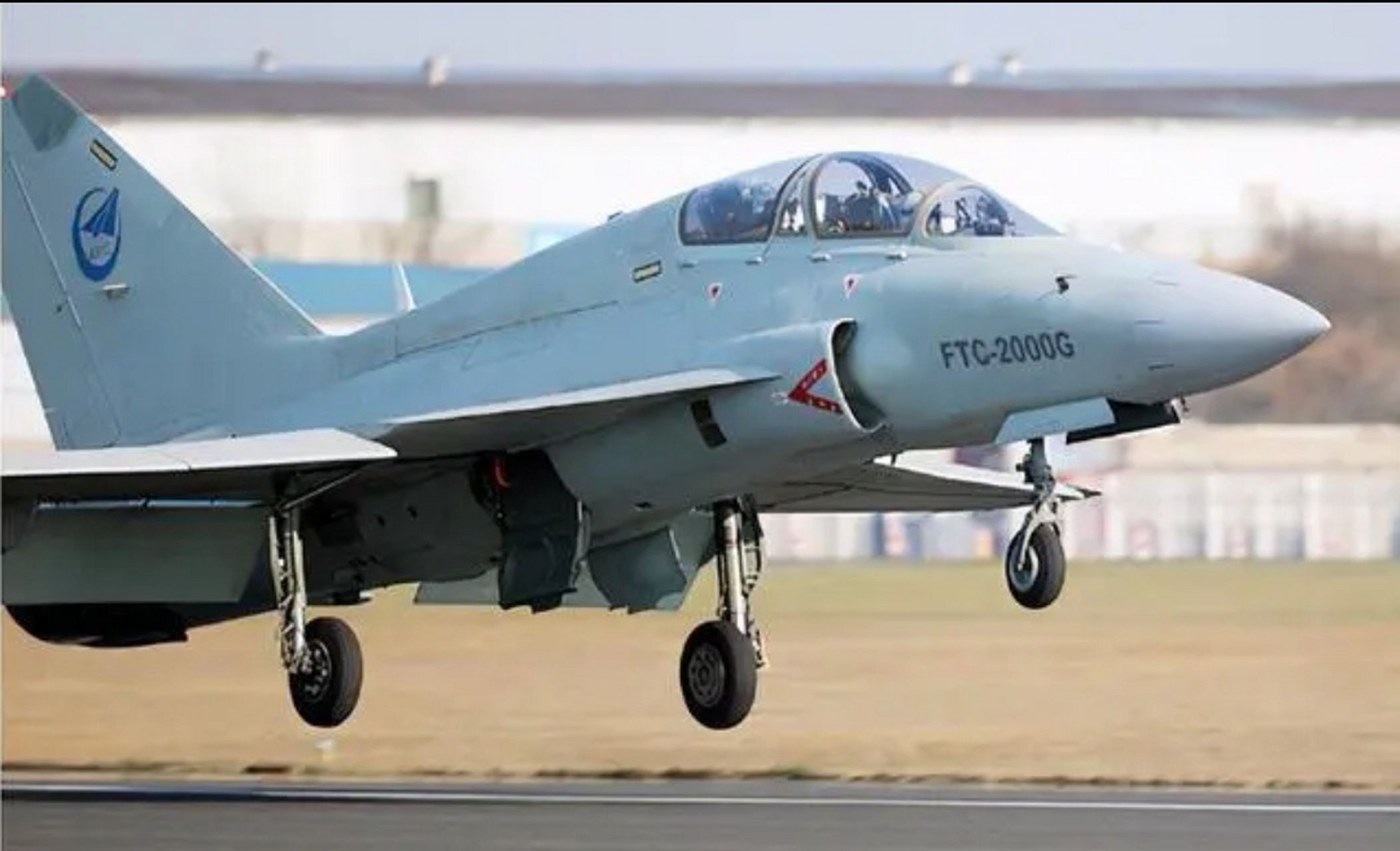 ftc-2000g由中航工业贵飞研制,飞行马赫数为1.
