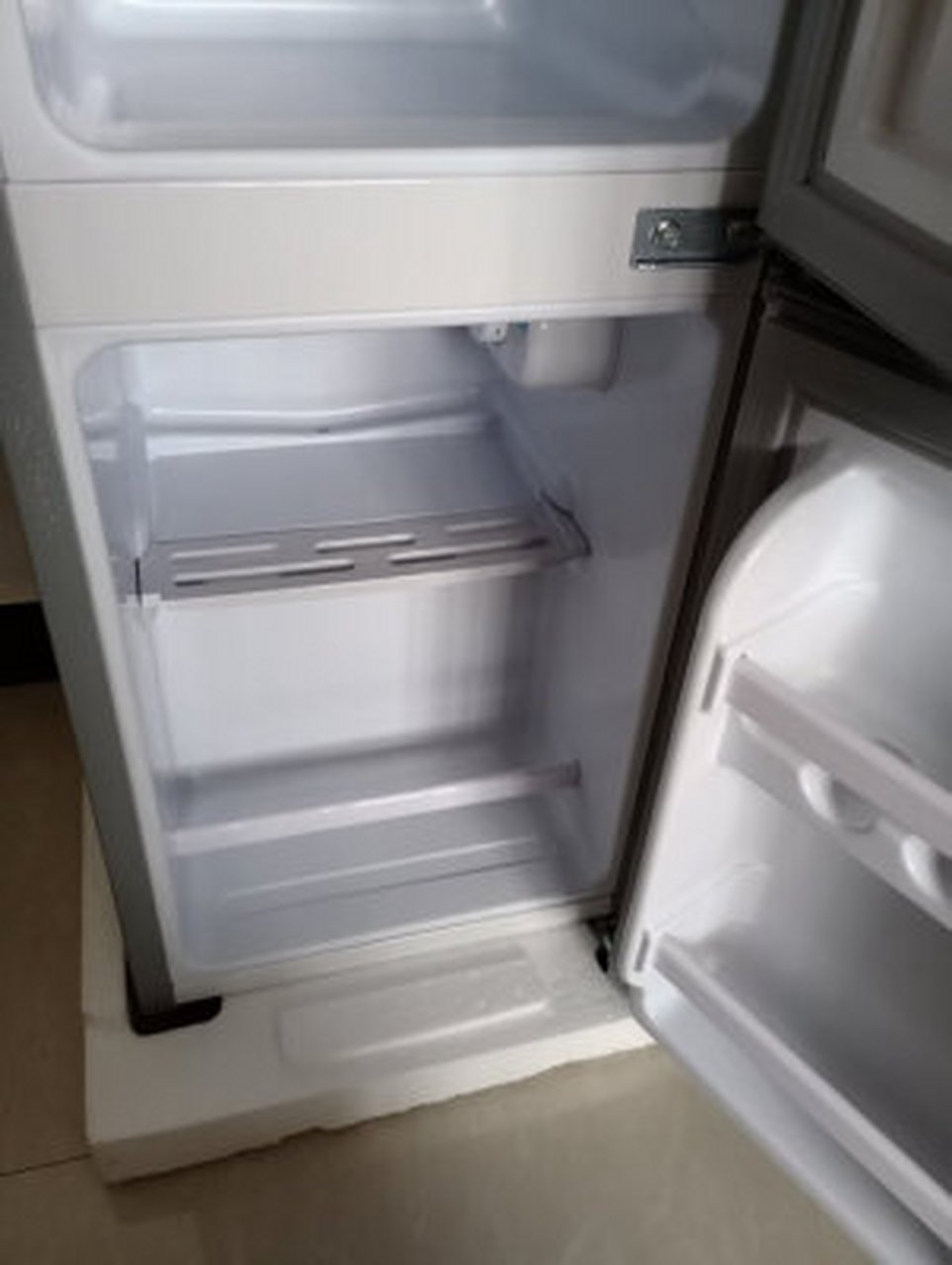 小鸭牌冰箱特点:安装服务好,尺寸适宜,超级省电