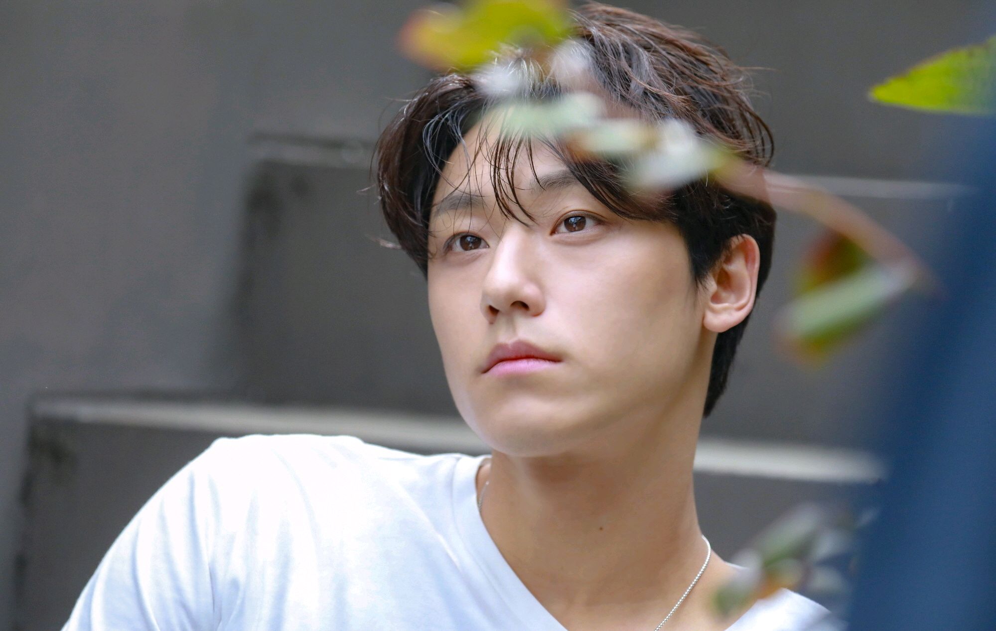 「李到晛」gq korea 11月刊 拍摄花絮照