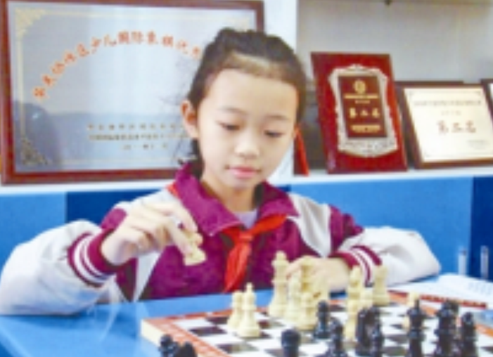 邬璧伊