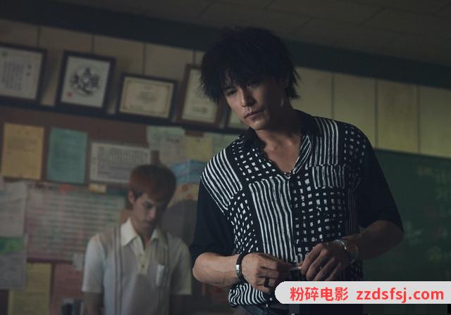 影评《当男人恋爱时》:当男人懂爱时,比起付出,他更能放弃一切