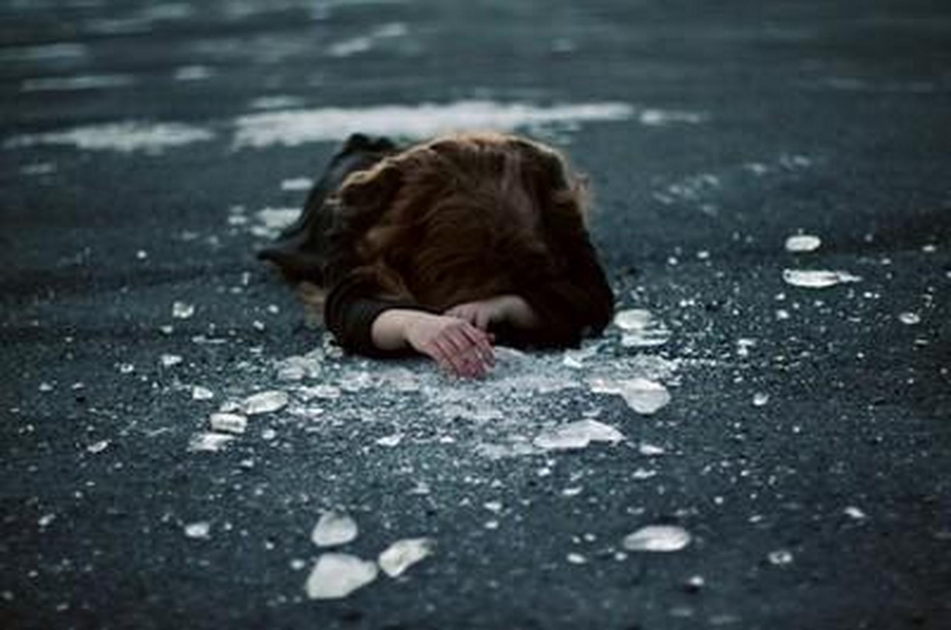 发现没有 伤害一个人最深的方式, 不是争吵,而是这两个字 "无视" 任你