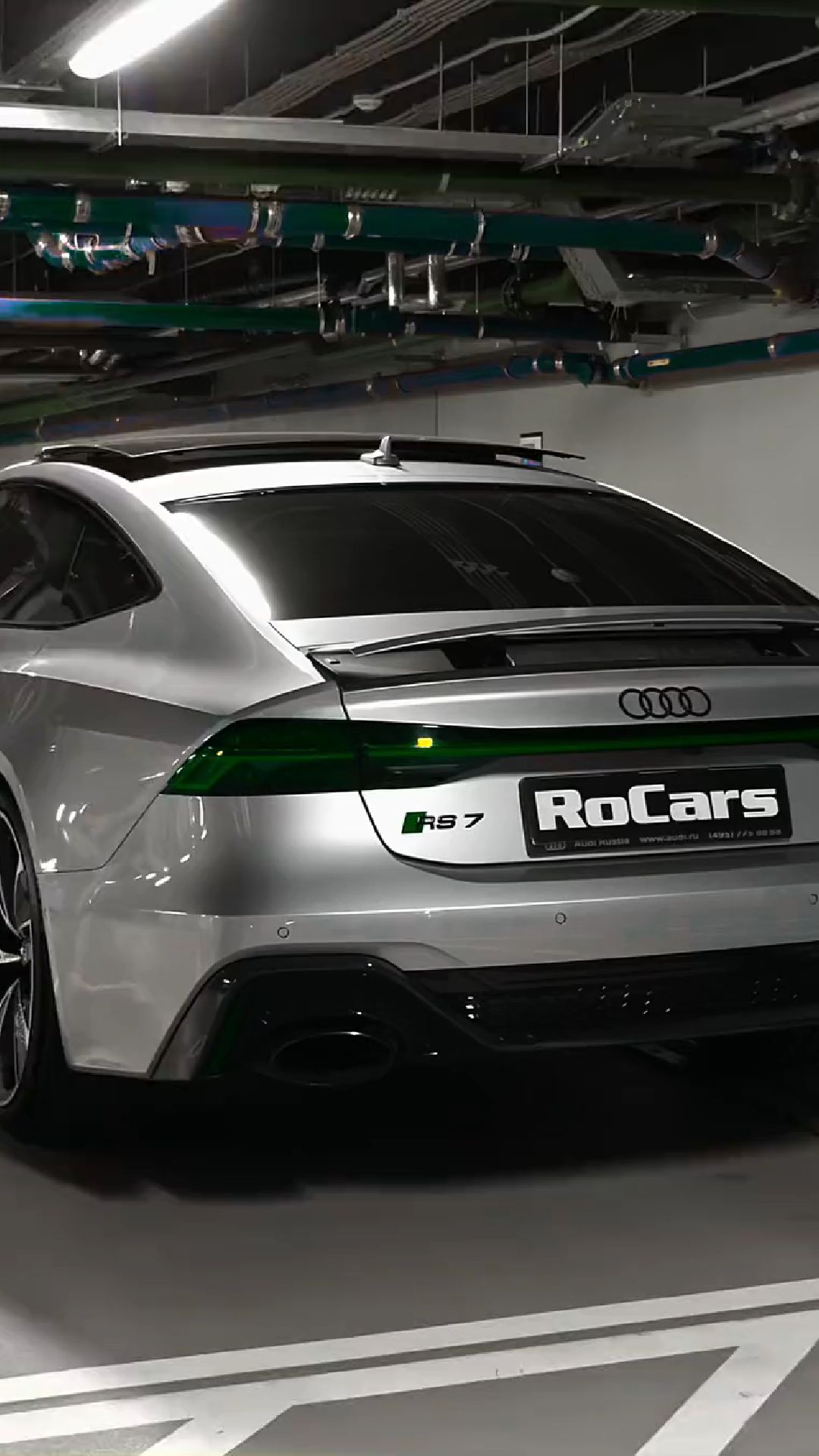 太有感觉了奥迪奥迪rs7灯光秀