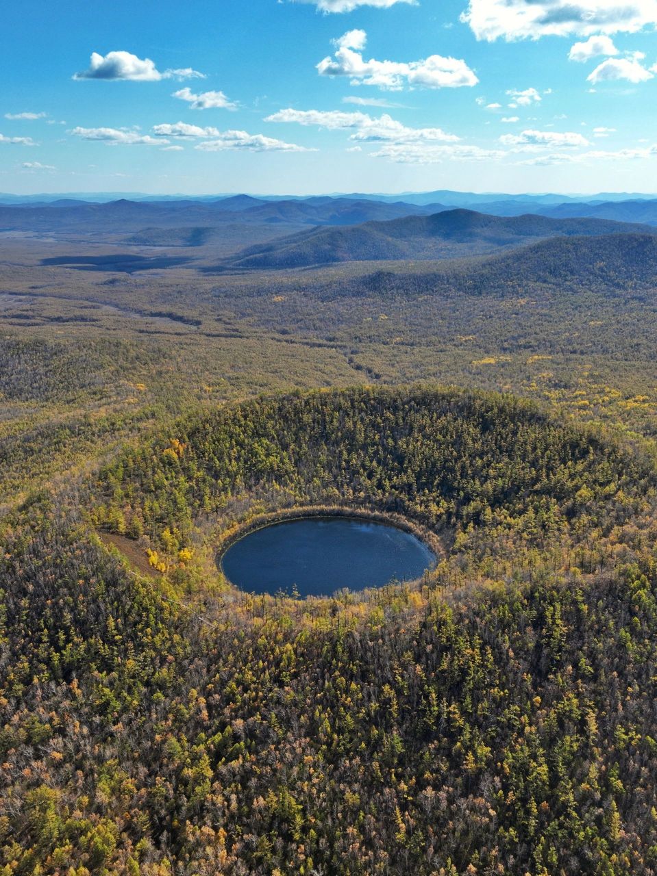 10月2日柴河月亮小镇:秋色尚浅,景点免费 内蒙古呼伦贝尔盟扎兰屯市的