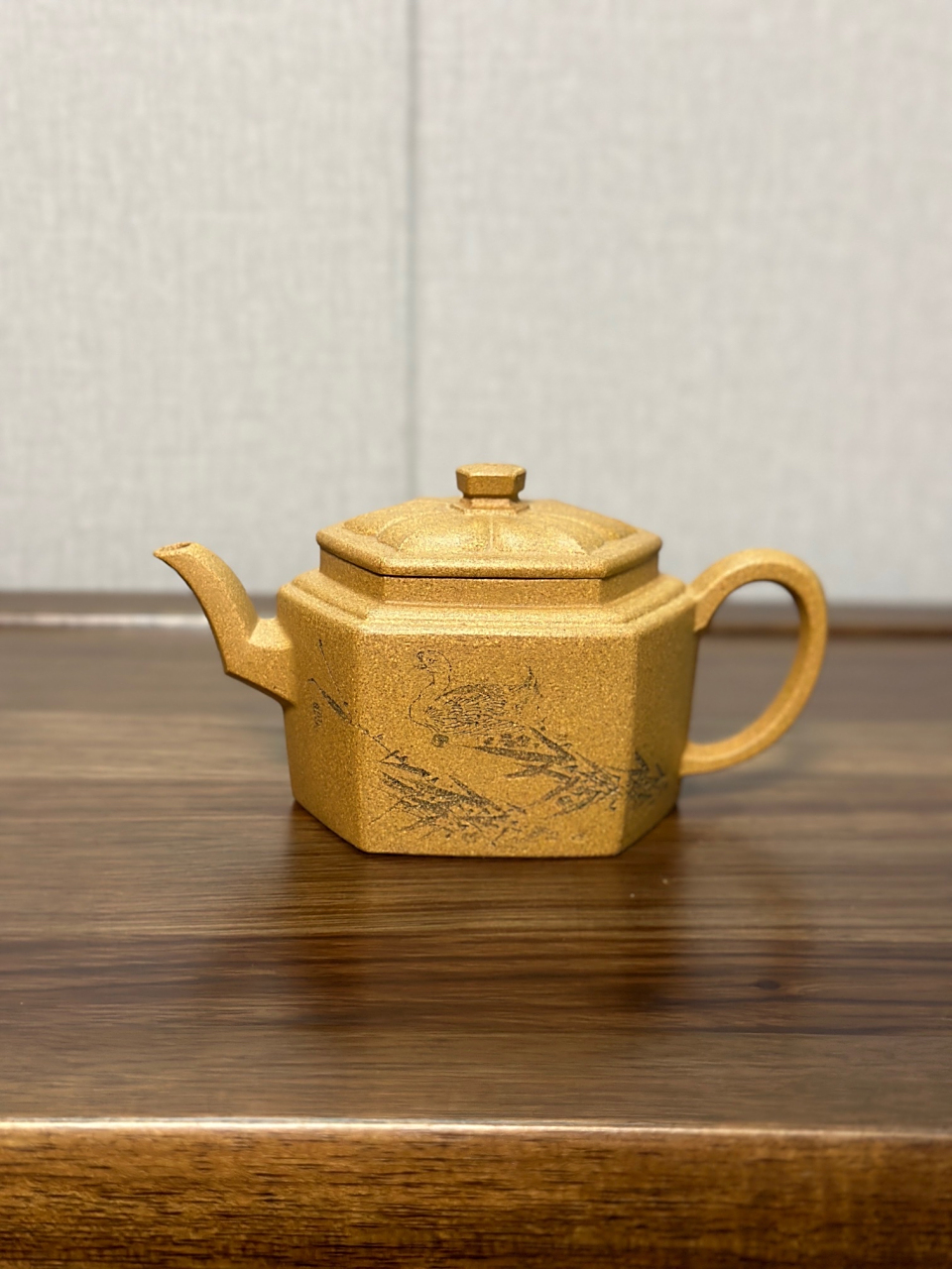 范小君刻绘  原矿段泥  250ml#宜兴紫砂壶# #全手工