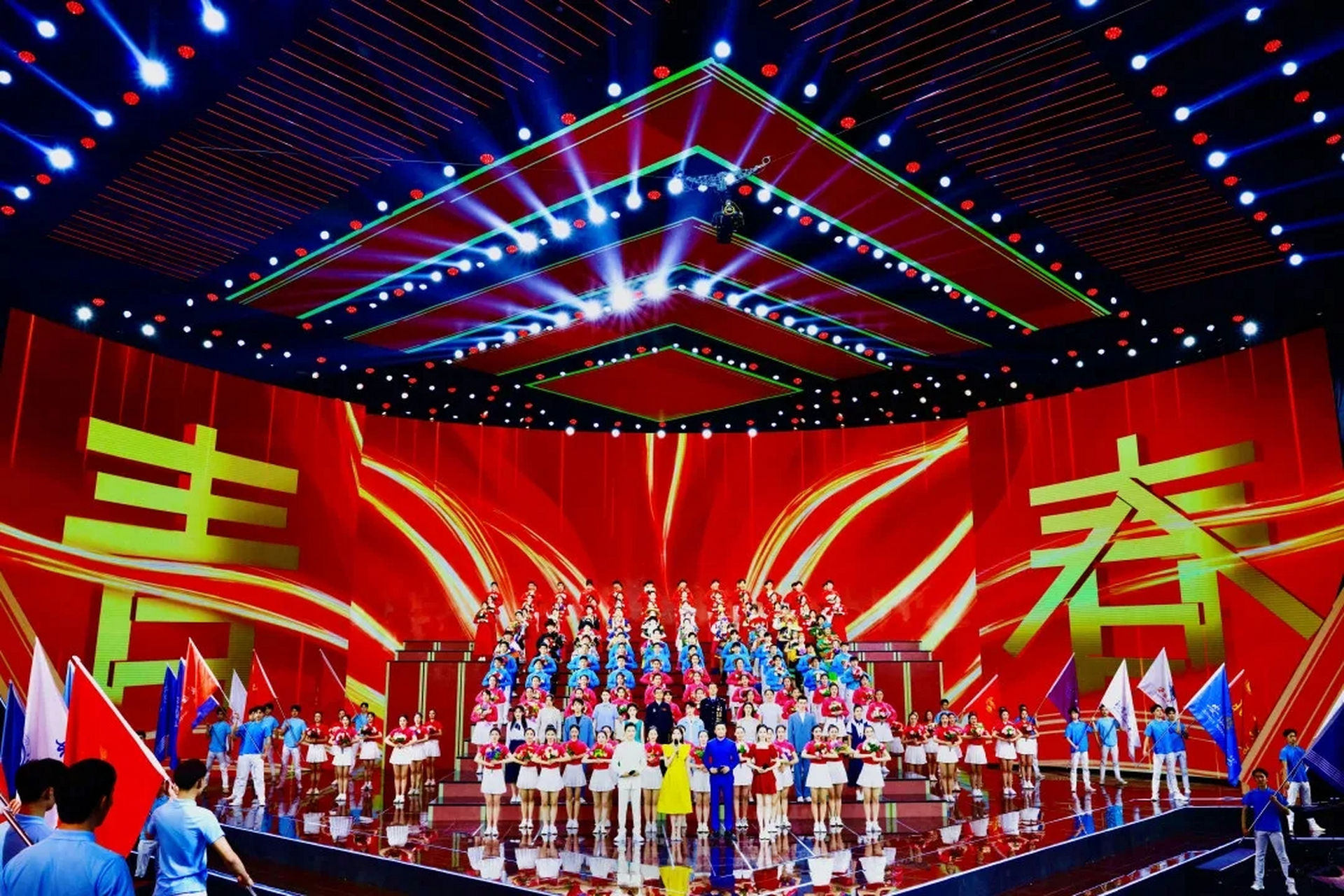 2022年央视五四晚会# 央视五四晚会完整节目单发布,一共有21个我照