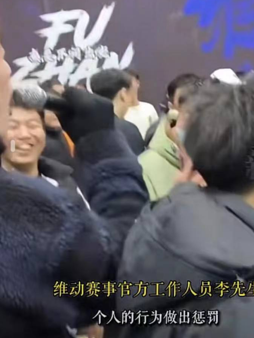 "我的妞比你多",厦门大学体育生张天意走红,高考成绩被曝光