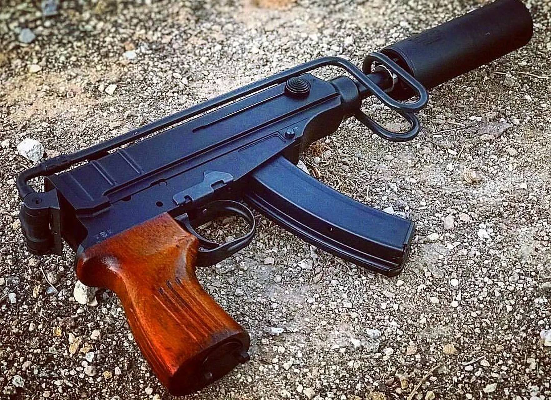 vz61蝎式冲锋枪是捷克斯洛伐克于20世纪50年代末开