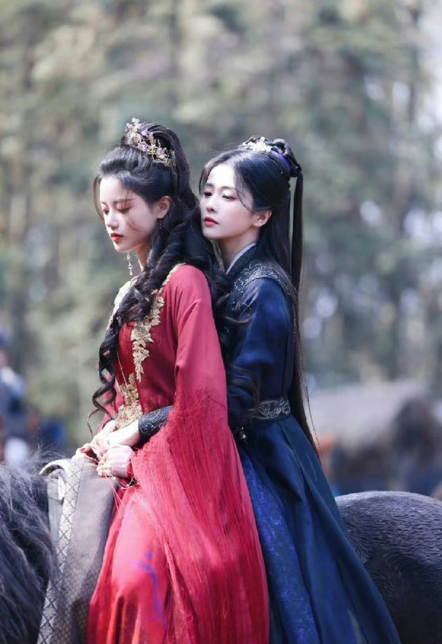 电视剧长月烬明# #白鹿# #孙珍妮# 妍珍cp我真的!