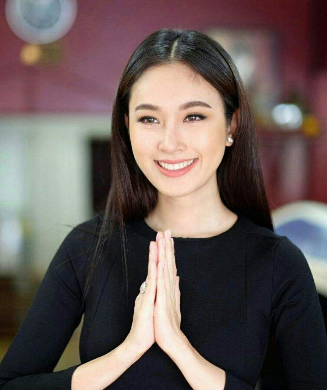 泰国最美人妖皇后poy