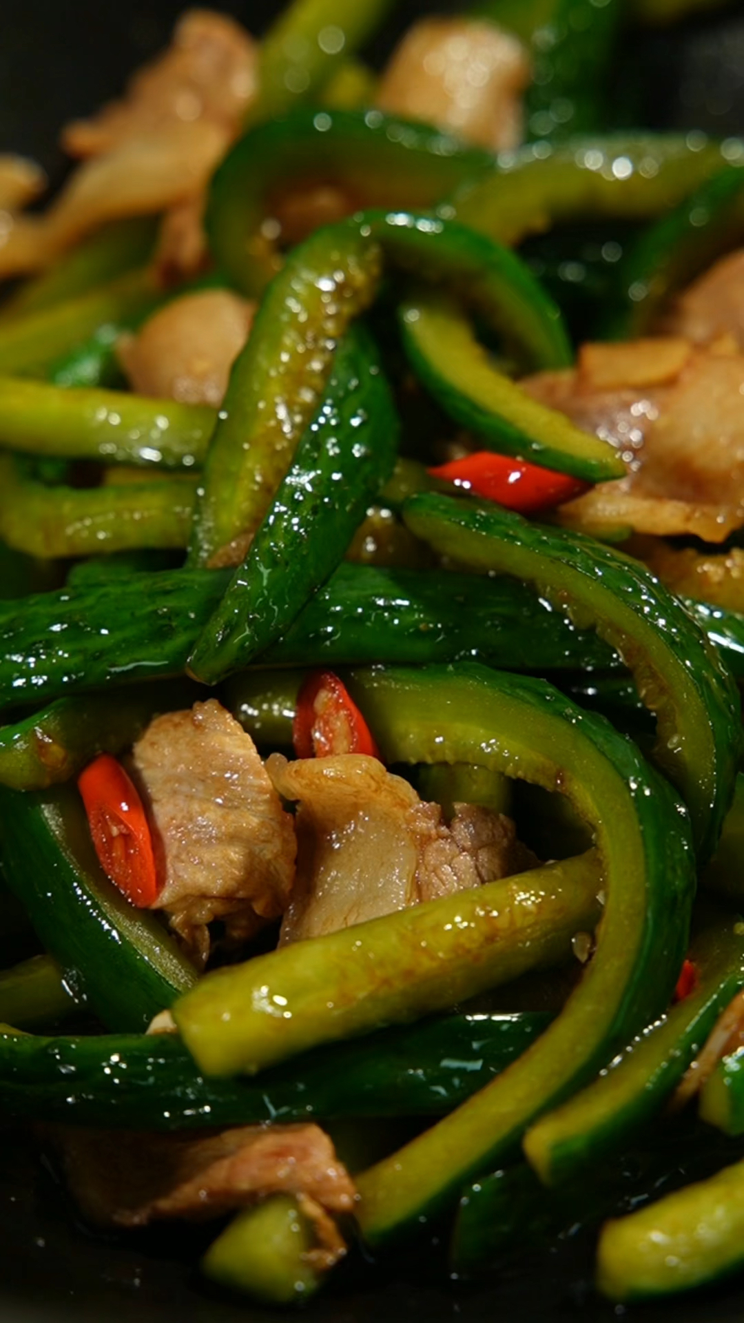 这样炒的脆黄瓜特别下饭特好吃