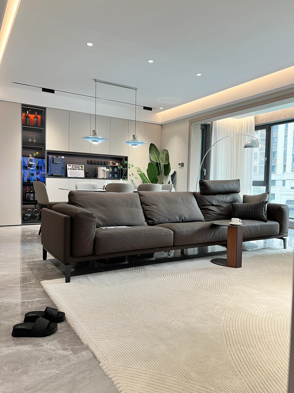 客餐厅一体横厅户型,开间6.8m的家!