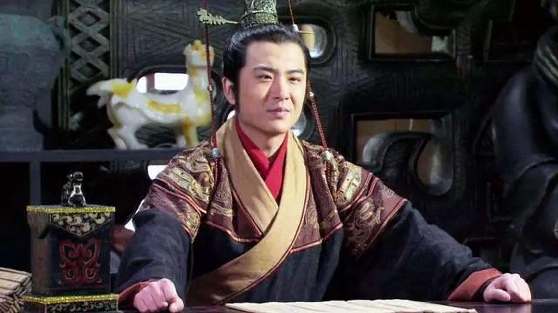 安然无恙     公元前266年,赵国国君赵惠文王去世,他的儿子太子丹接位