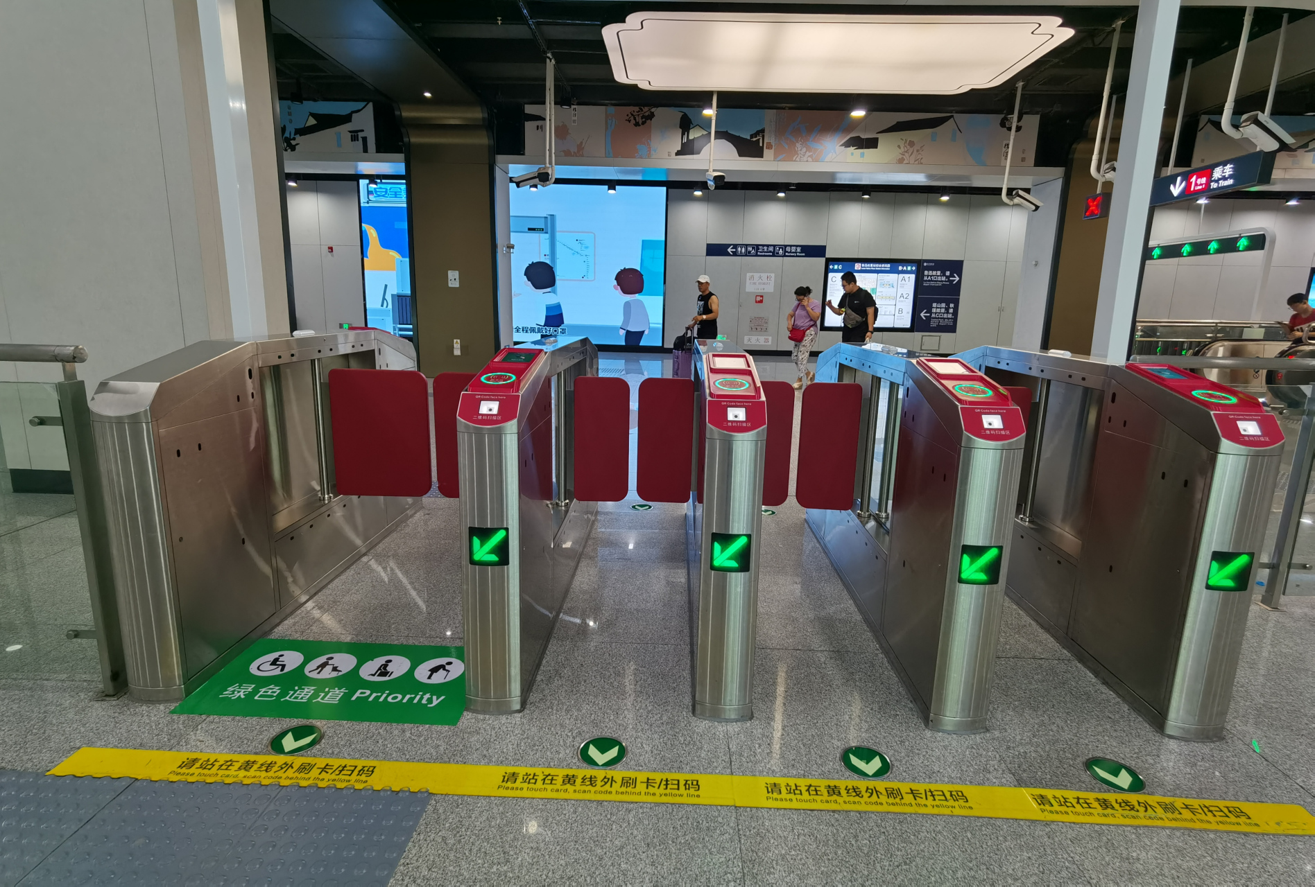 【杭州地铁闸机设置不如苏州,绍兴的科学,为什么?