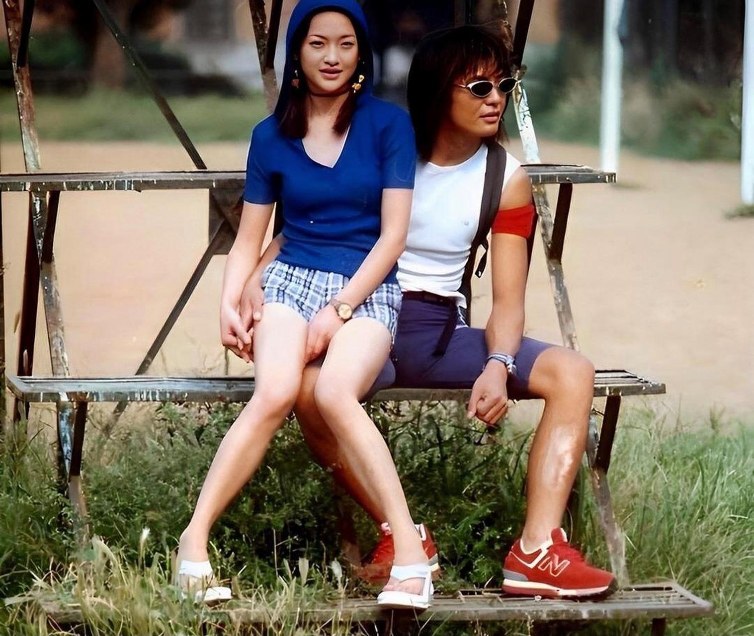 年轻时的朴树与周迅,满满的青春气息.