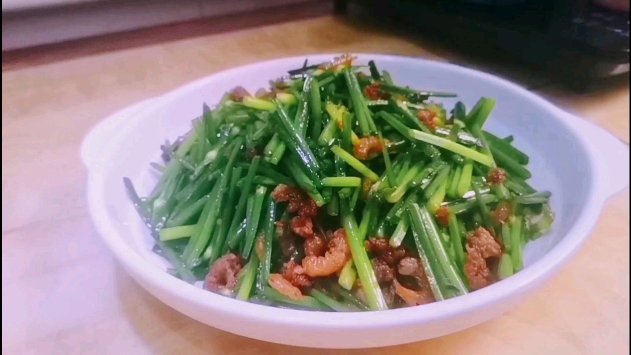 虾米肉沫炒韭菜花,简单又下饭