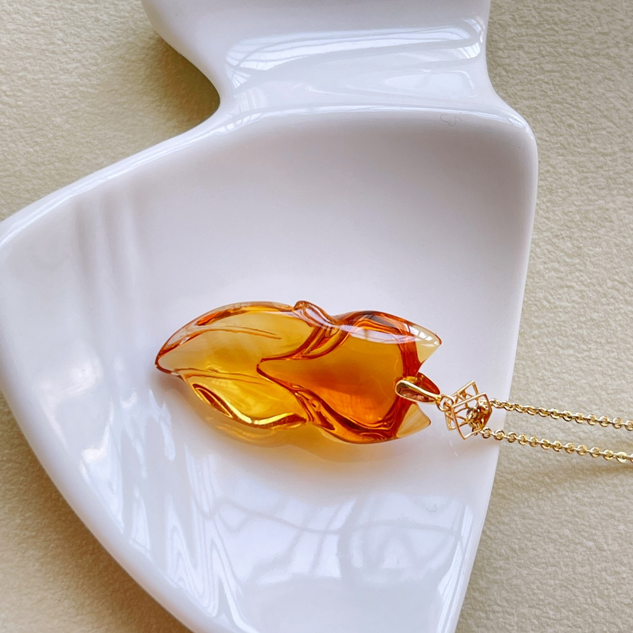 黄水晶狐狸吊坠 巴西暴力黄水晶吊坠 橘黄色 水头润 冰透体 18k镶嵌
