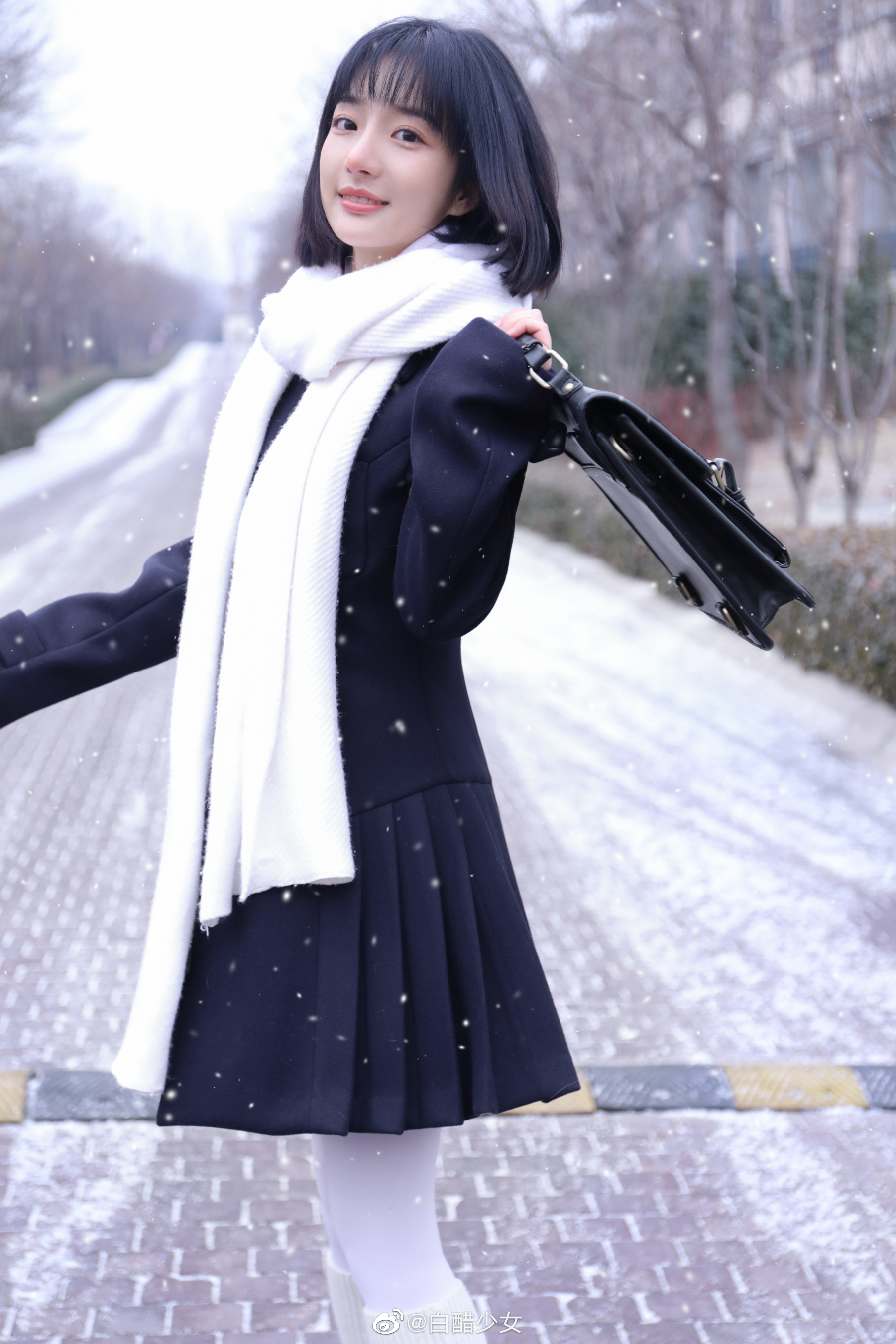 白醋少女清纯系写真组图