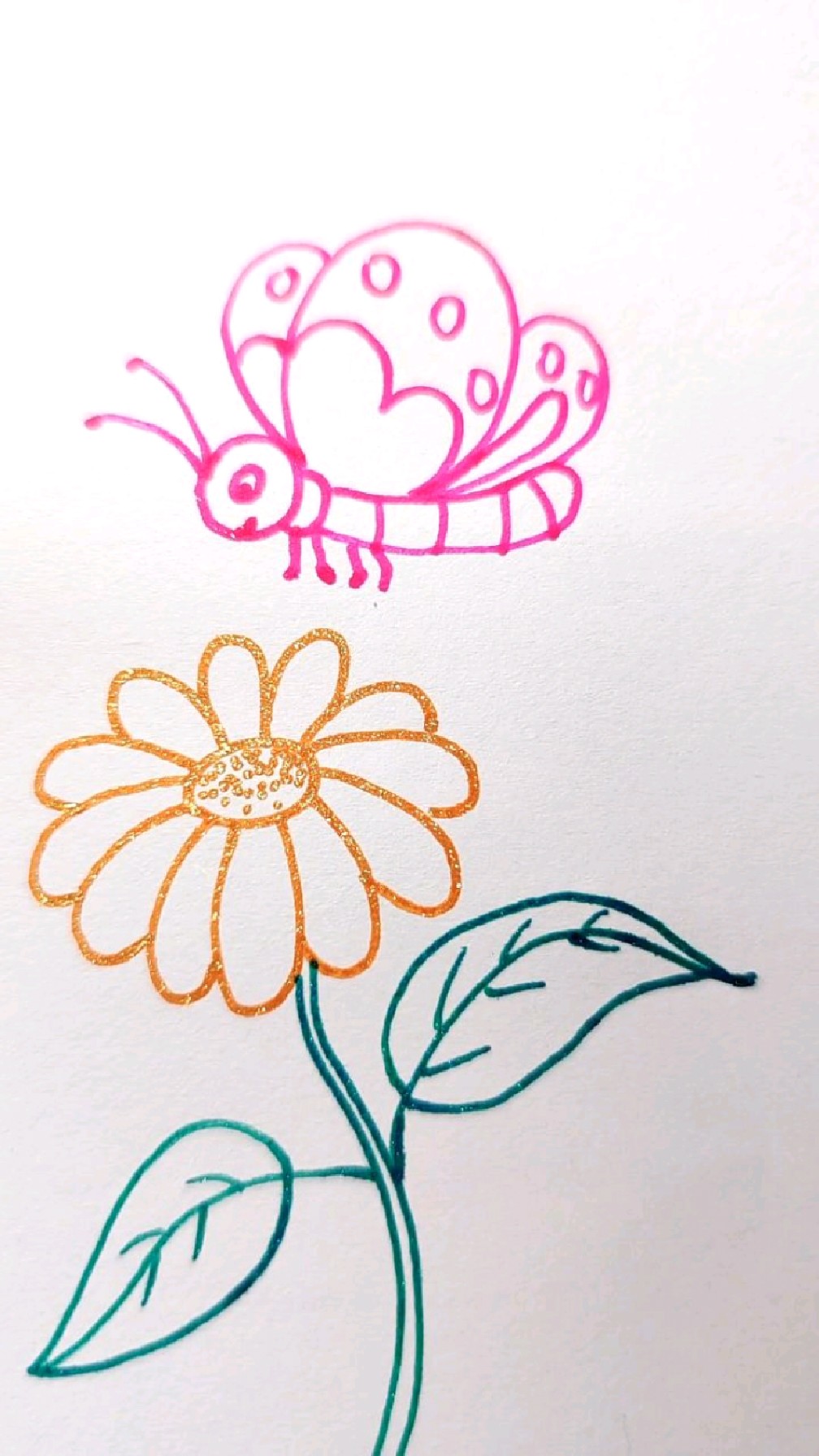 花儿和蝴蝶简笔画