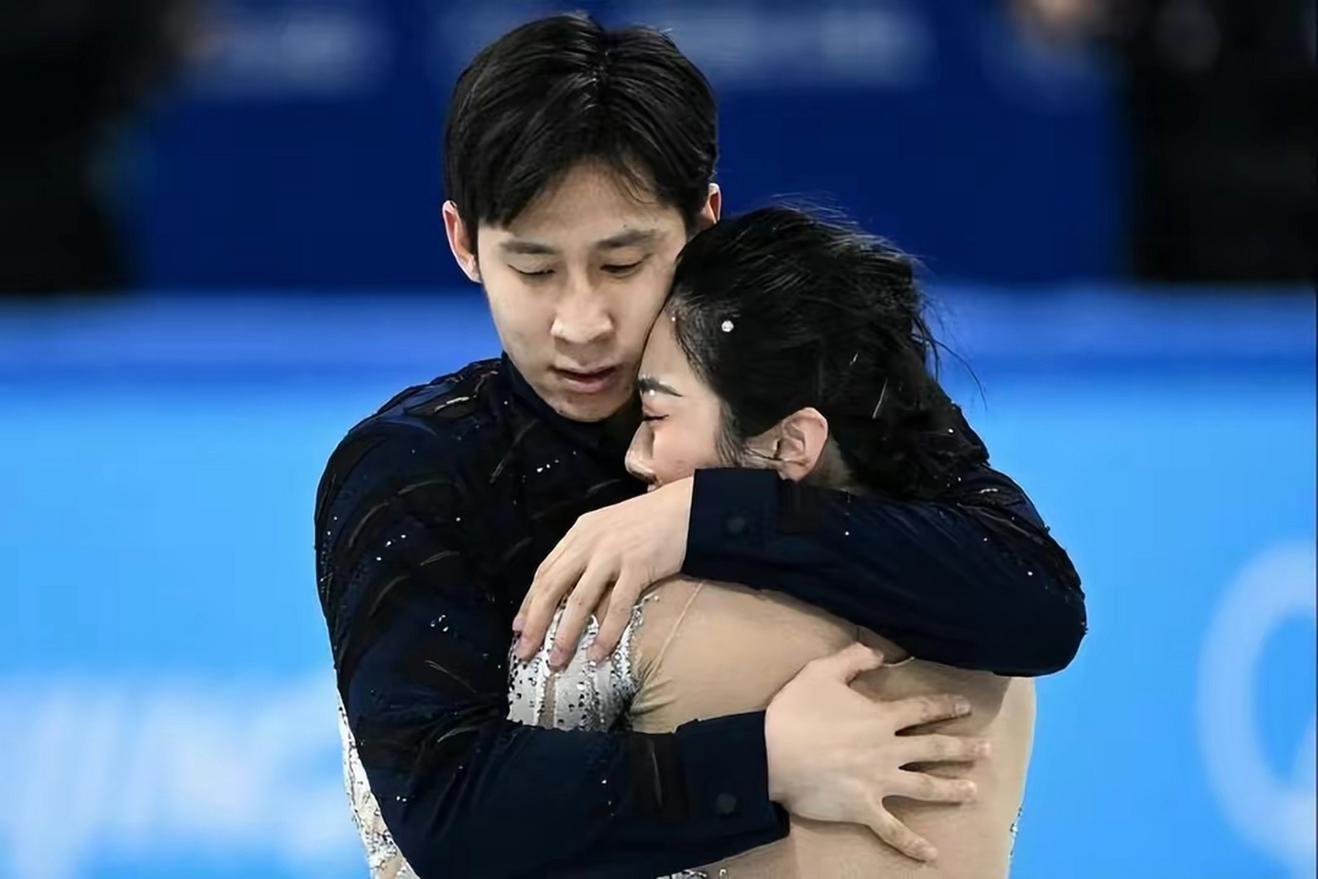 韩聪宣布退役,伤病是原因,但最大的伤在心里,追求隋文静10年却因为