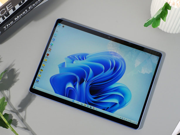 微软surface pro 9笔记本的性能,平板的灵动二合一笔记本电脑