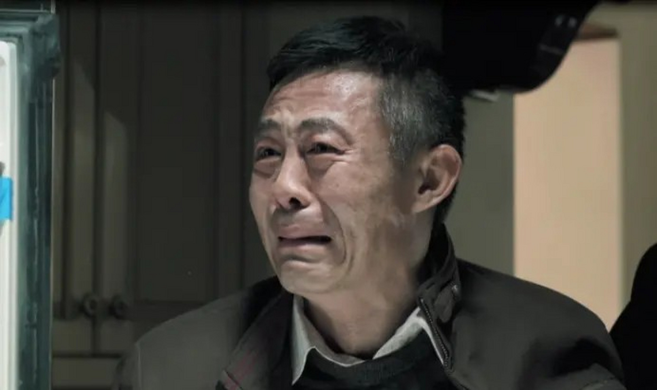 2016年,《人民的名义》开拍,陆毅嫌弃片酬太低,坚决不出演,陆毅说:"80