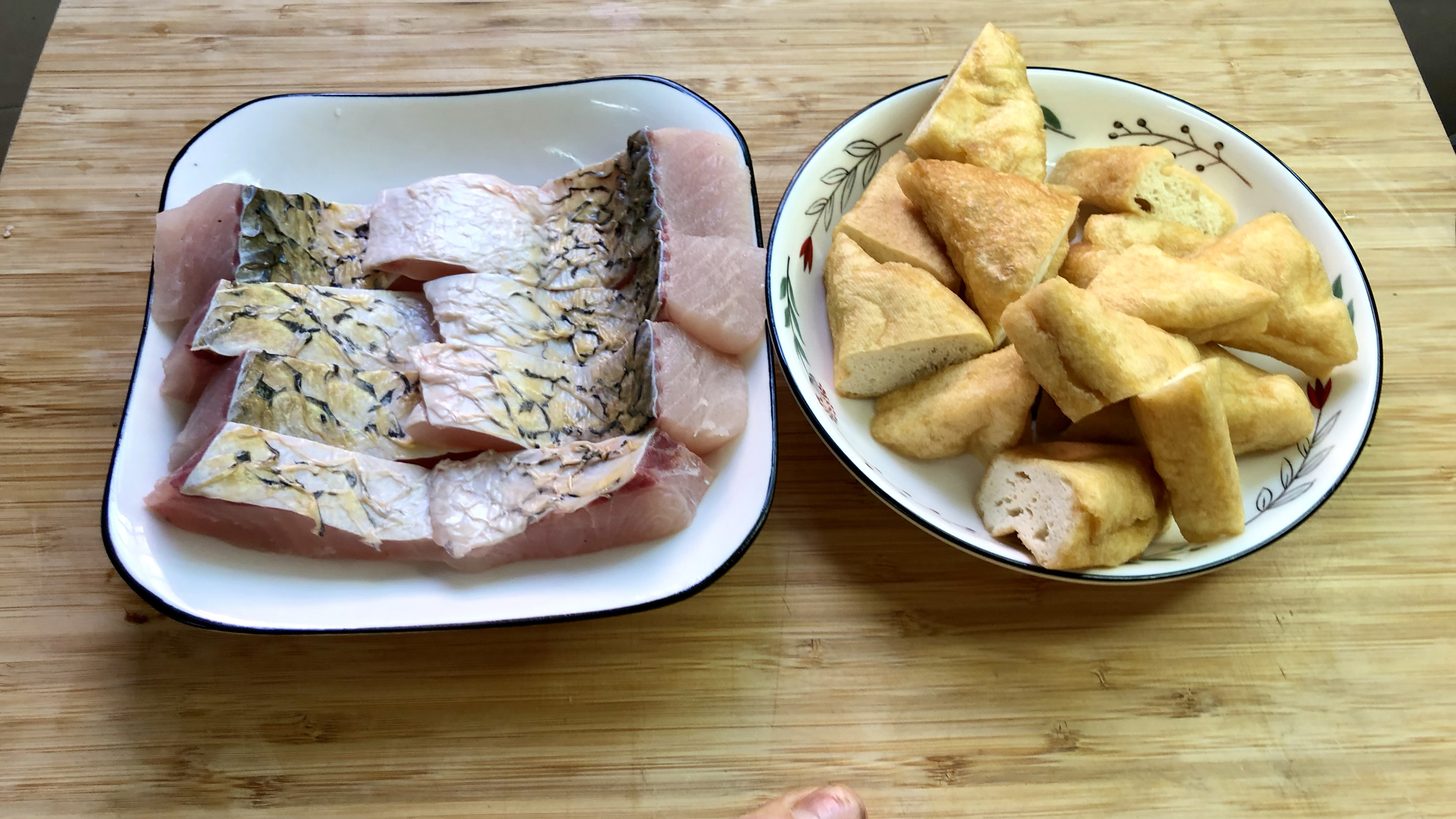 翻车视频:去骨鱼肉焖豆腐,鱼肉入口跟完全没细刺,放心吃