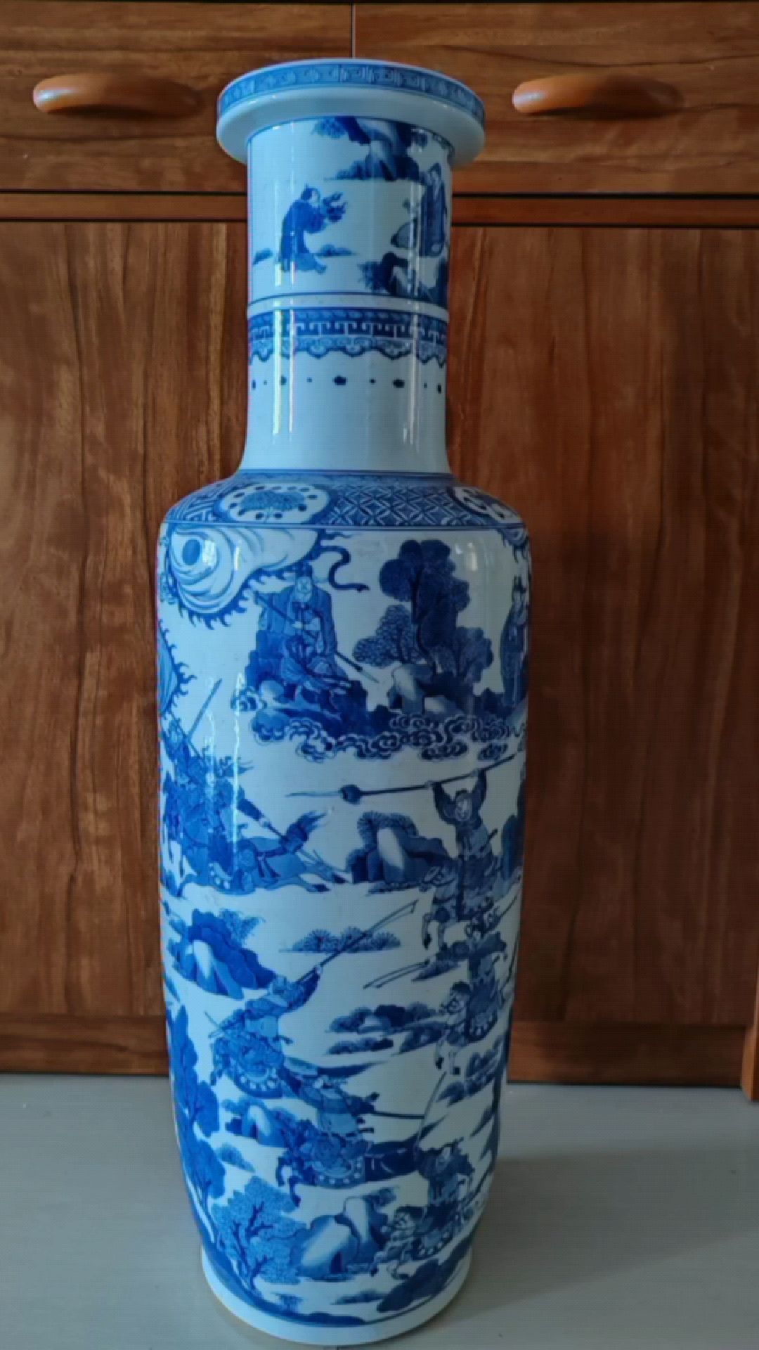 康熙翠毛蓝刀马人物棒槌瓶(传承好祖国优秀文化遗产!