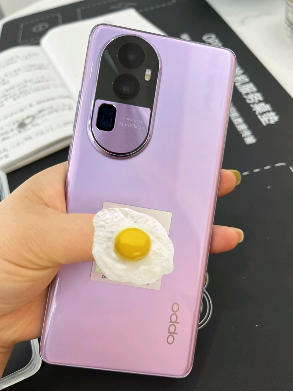 opporeno10pro到手啦,都说oppo手机耐摔耐用,外观好看所以深得广大