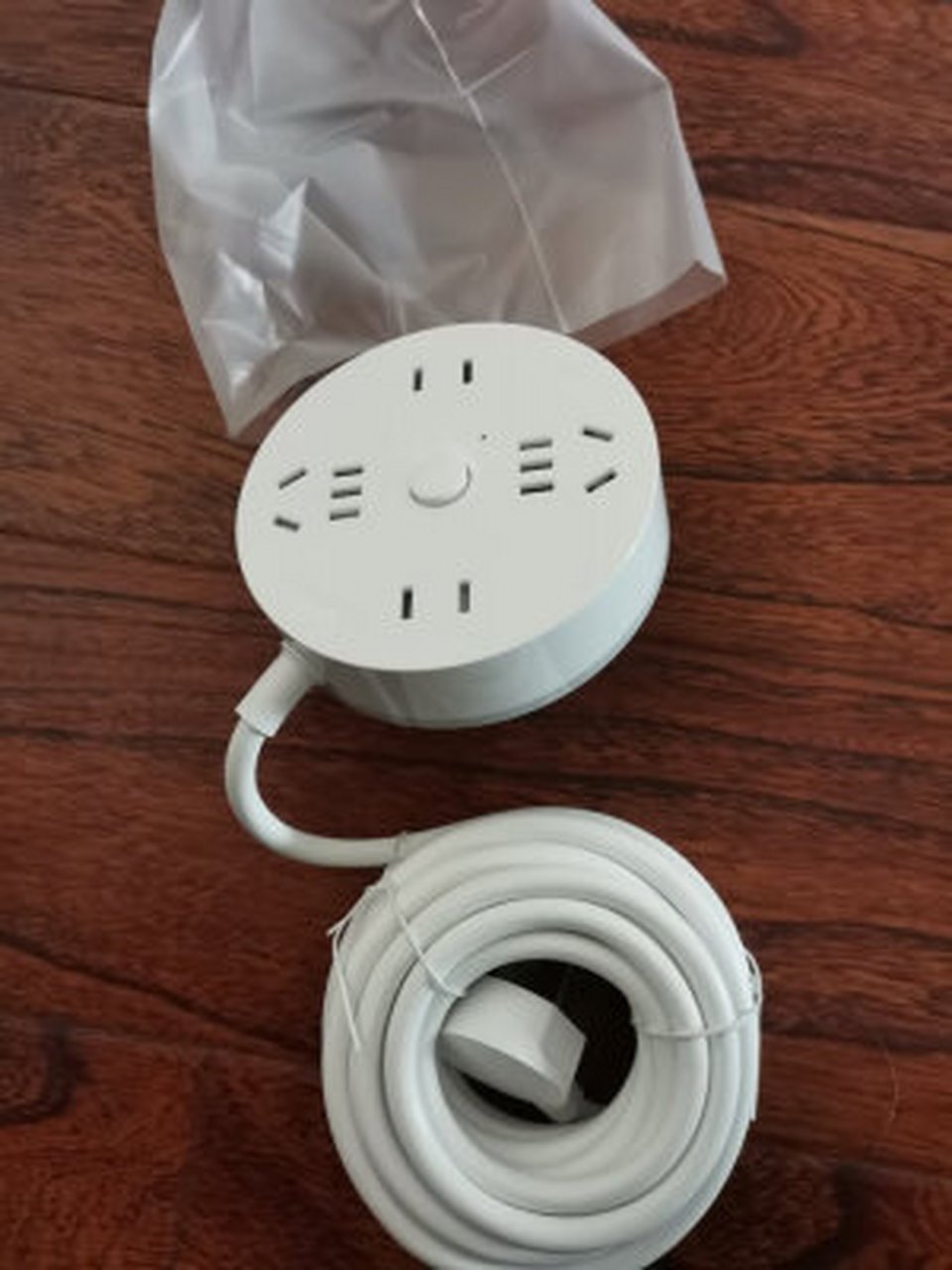 公牛(bull)可收纳绕线插座/插线板/插排/排插/拖线板  圆形插座4位总