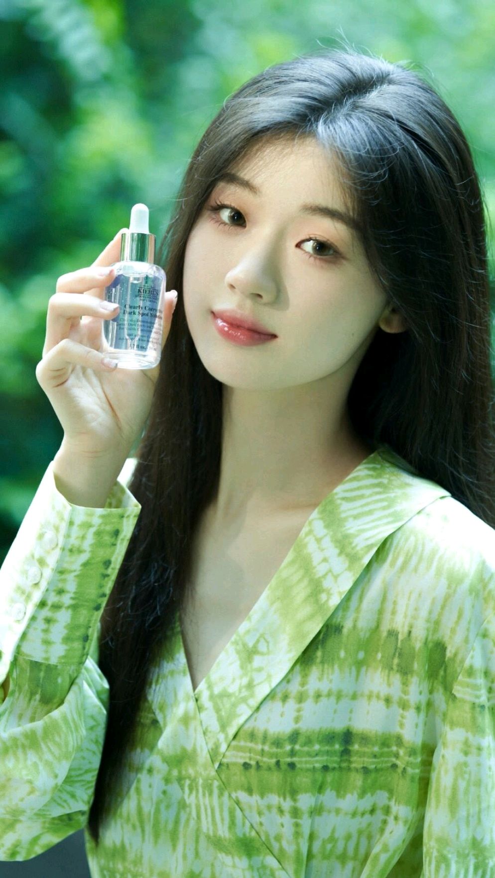 单依纯春晚一曲《如愿》,一战封神