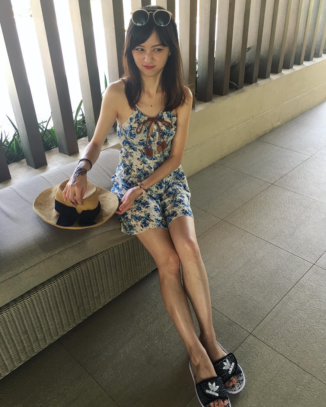 甜美英语老师 Rose清秀脸蛋和甜美气质很迷人 Gif出处