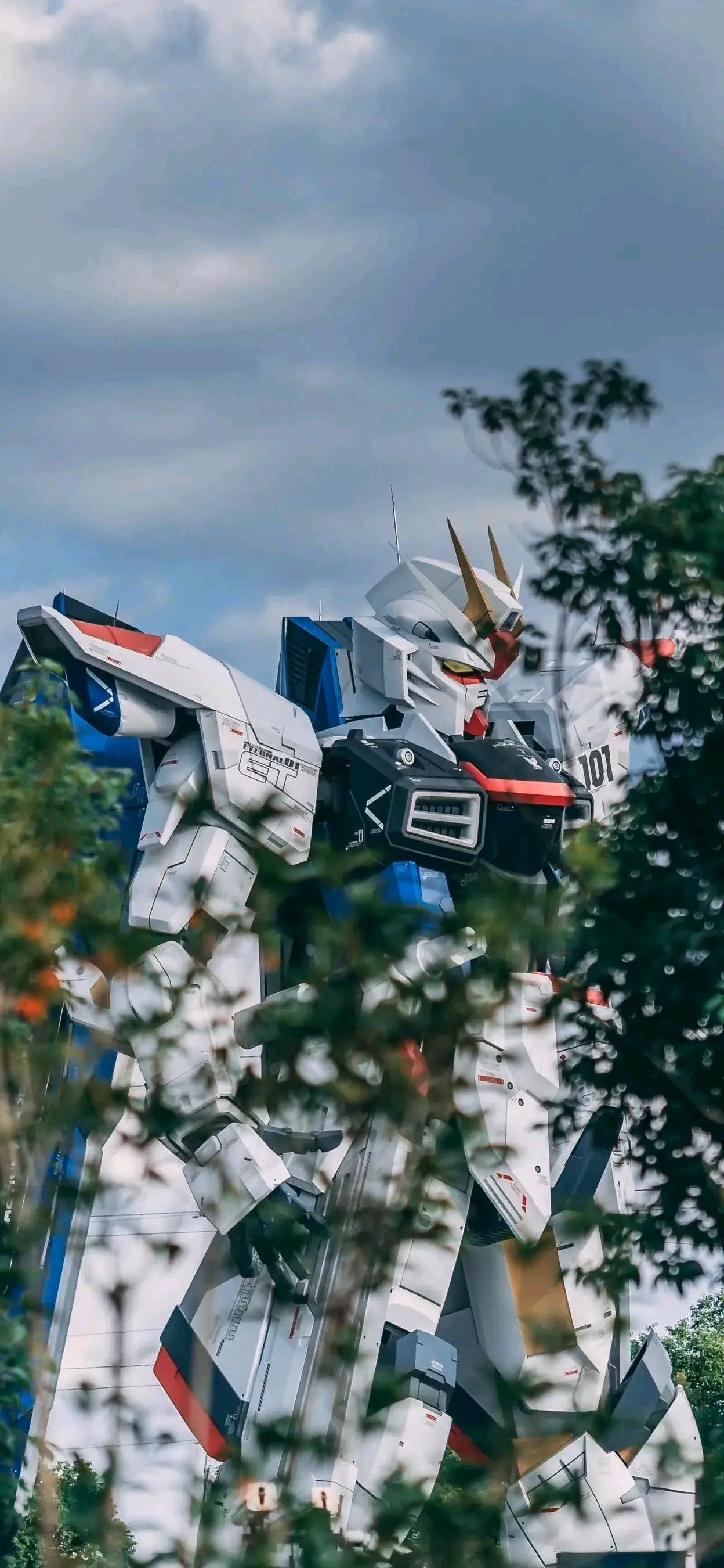 手机壁纸|上海自由高达