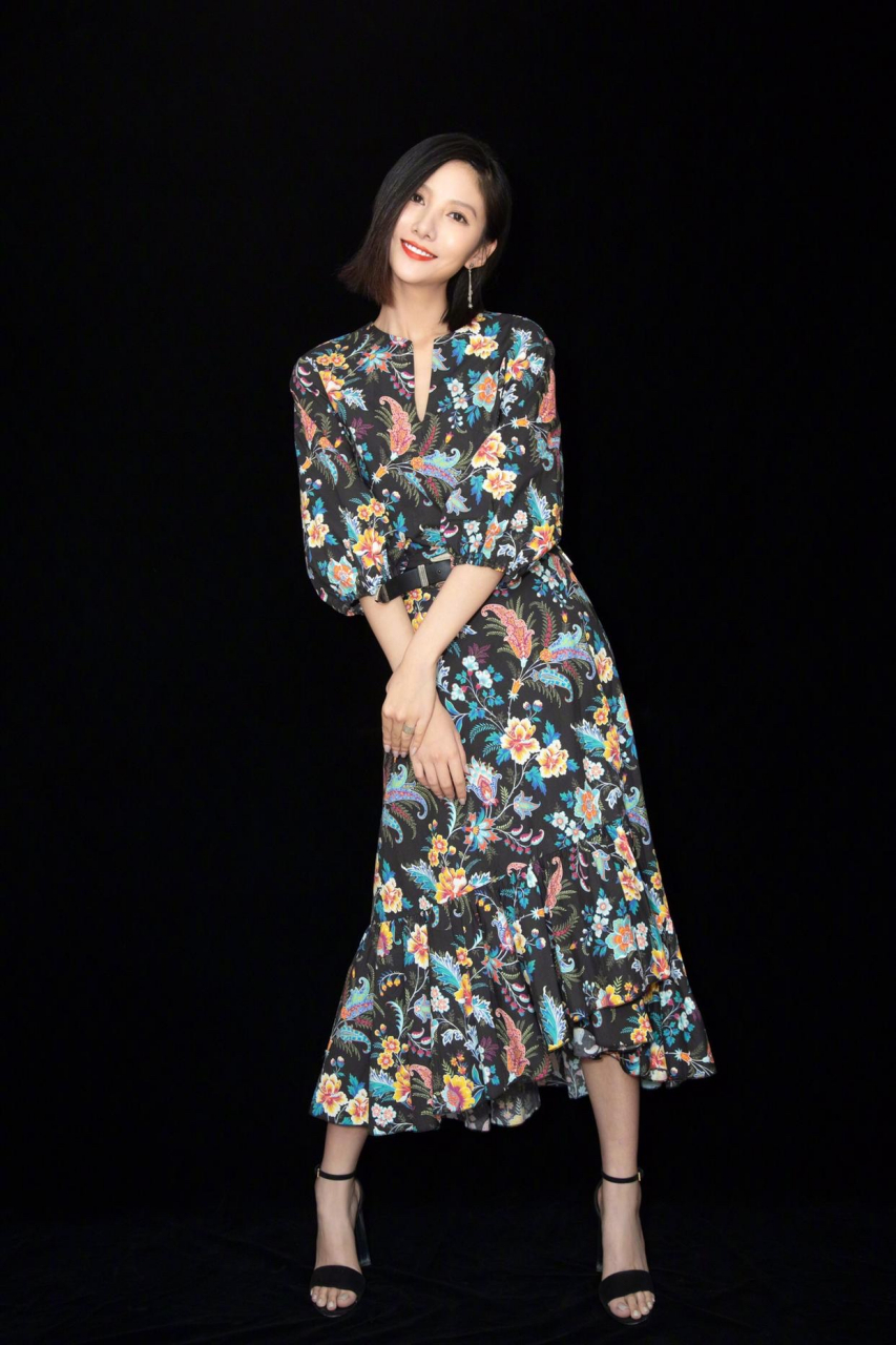 清纯美女# #性感美女# 吴优 美腿玉足合集